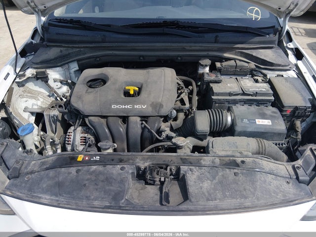 Hyundai ELANTRA Value Edition