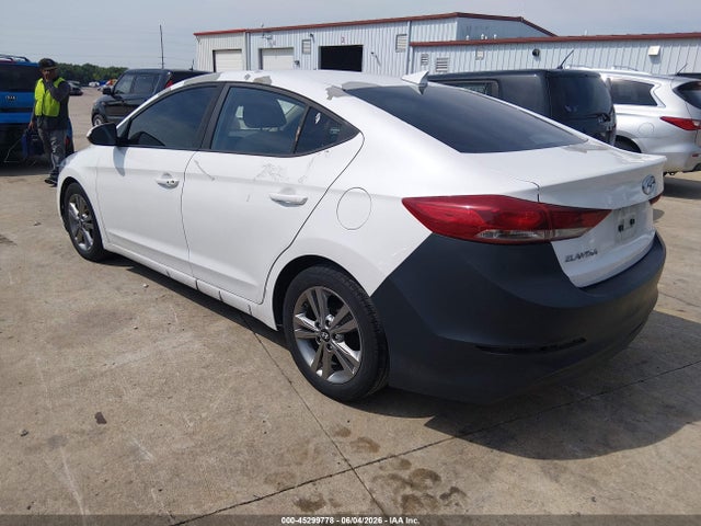 Hyundai ELANTRA Value Edition