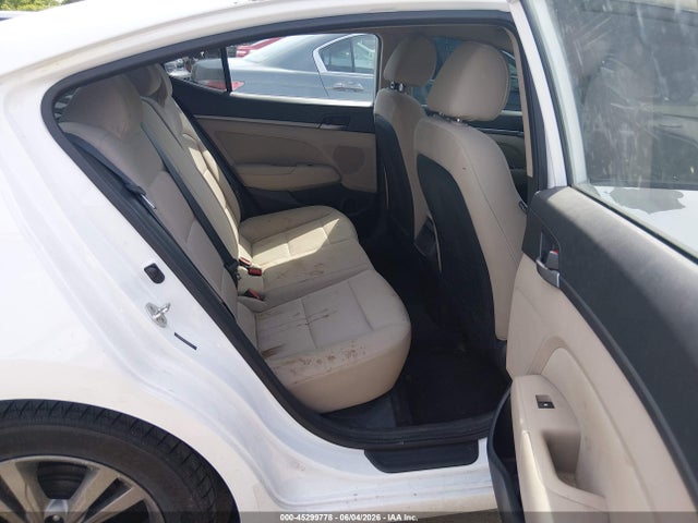 Hyundai ELANTRA Value Edition