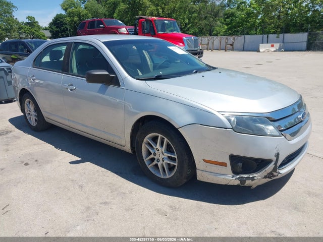 Salvage Ford Fusion Image
