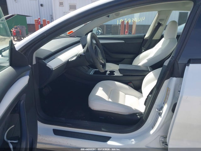 Tesla Model 3 Rear-wheel Drive