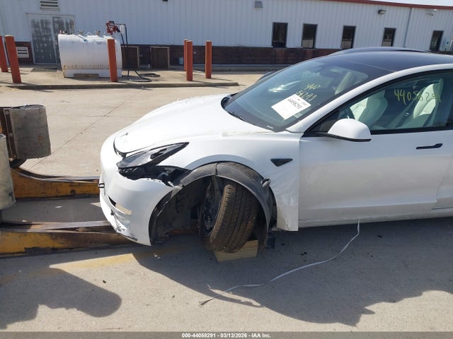 Tesla Model 3 Rear-wheel Drive
