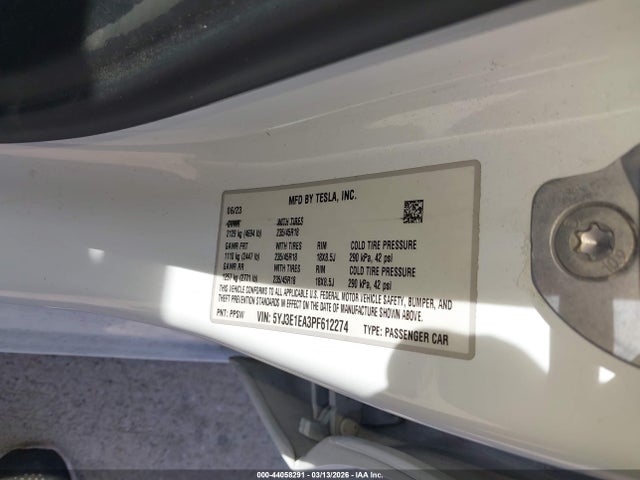 Tesla Model 3 Rear-wheel Drive