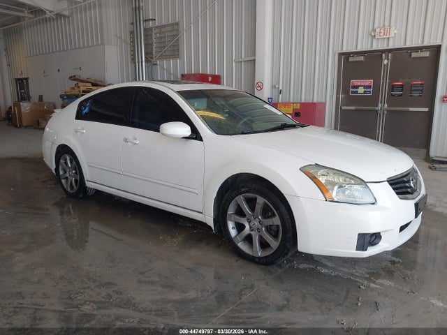 Salvage Nissan Maxima Image