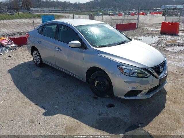 Salvage Nissan Sentra Image