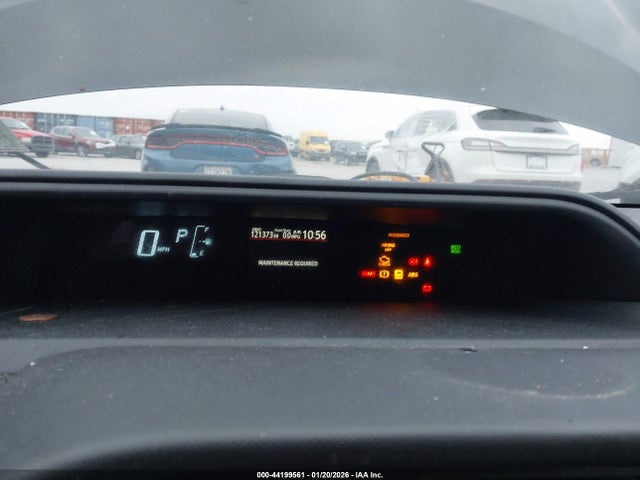 Toyota Prius c Three