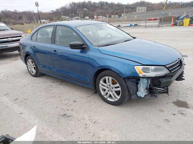 Salvage Volkswagen Jetta Image