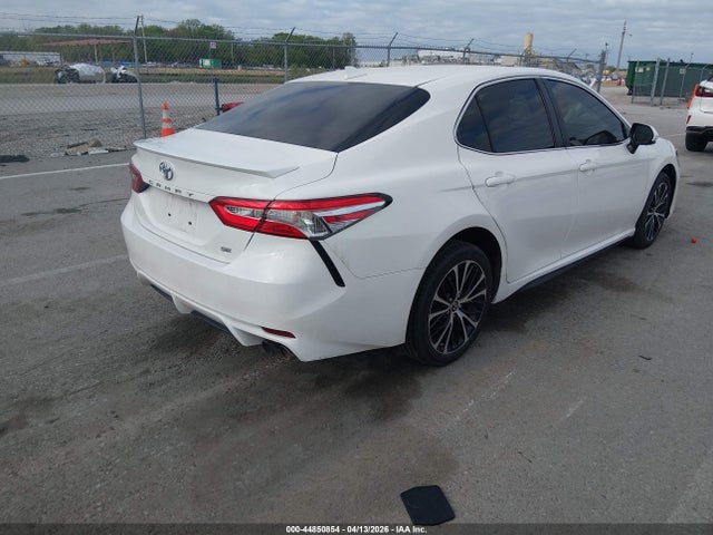 Toyota Camry Se