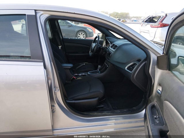Dodge Avenger Se