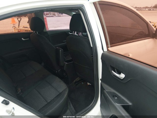 Kia Rio S