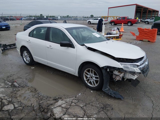 Salvage Ford Fusion Image