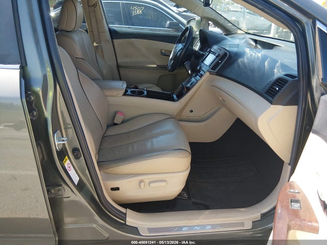 Toyota Venza Xle V6