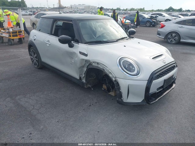 Salvage MINI Hardtop Image