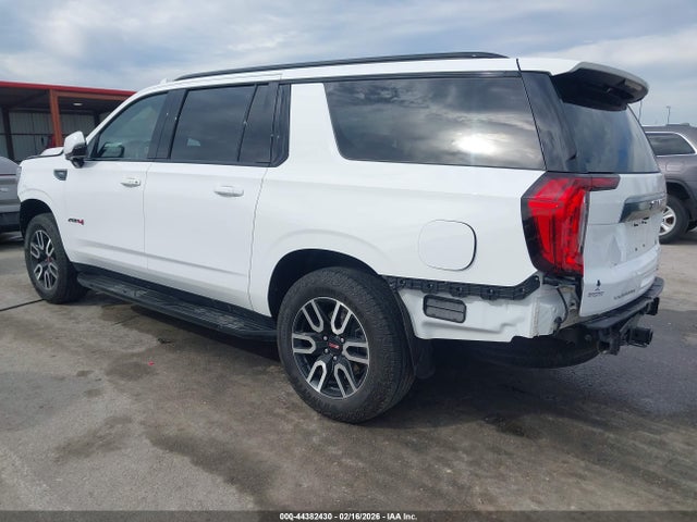 GMC Yukon At4