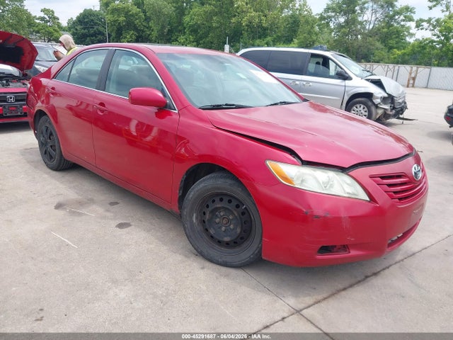 Salvage Toyota Camry Image