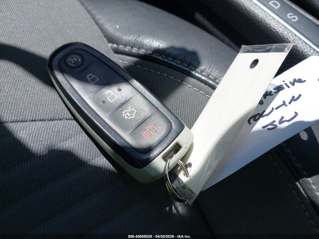 Ford Escape Titanium