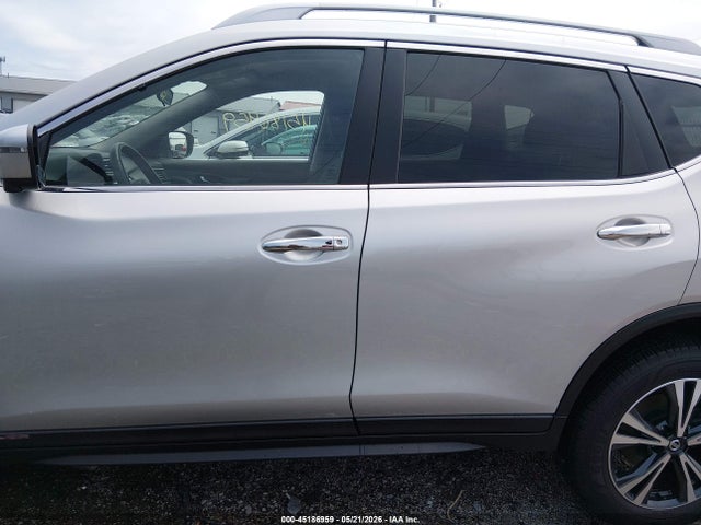 Nissan Rogue Sv Intelligent Awd