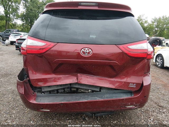 Toyota Sienna Xle