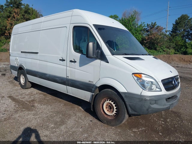 Salvage Mercedes-Benz Sprinter 2500 Image