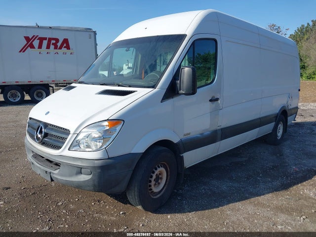 Mercedes-Benz Sprinter 2500 High Roof