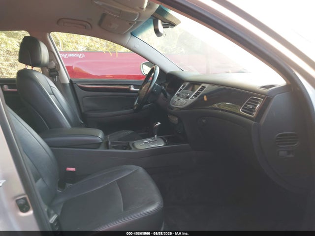 Hyundai Genesis 3.8
