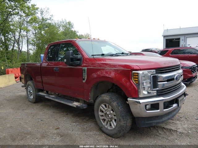 Salvage Ford F-250 Image
