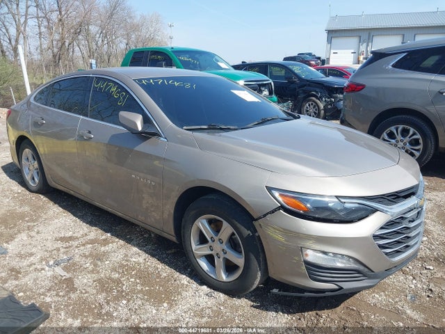 Salvage Chevrolet Malibu Image