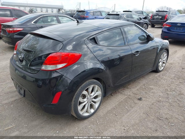 Hyundai VELOSTER
