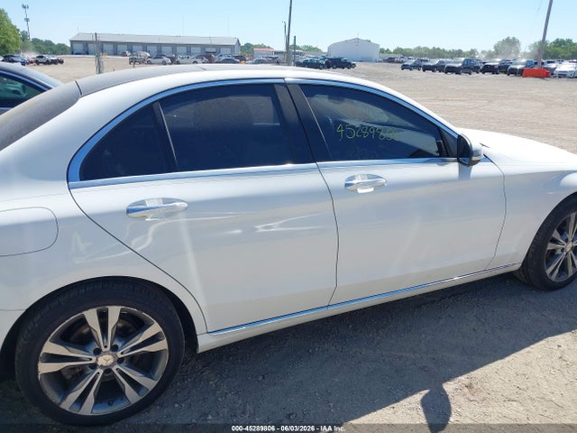 Mercedes-Benz C-Class 4matic