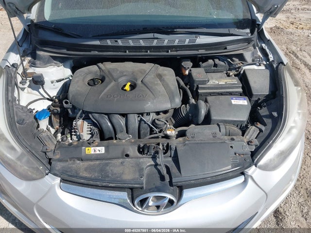 Hyundai ELANTRA Se