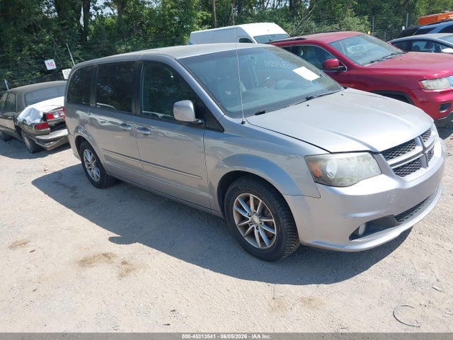 Salvage Dodge Grand Caravan Image
