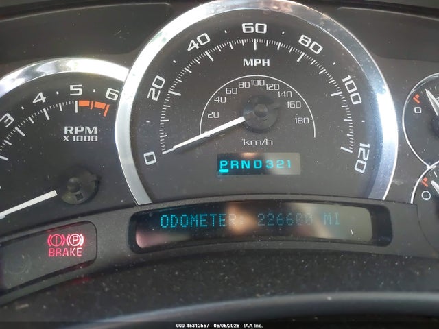 Cadillac Escalade Standard