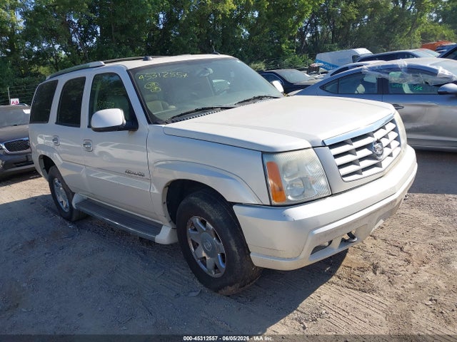 Salvage Cadillac Escalade Image