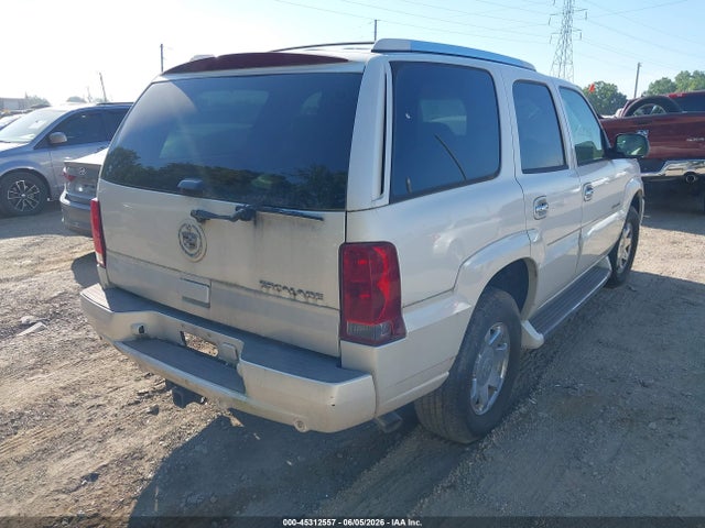 Cadillac Escalade Standard