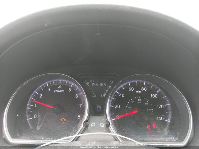 Nissan Versa 1.6 Sv