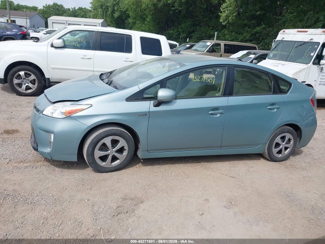 Toyota Prius Three