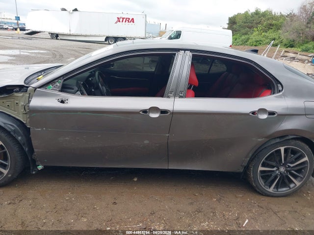 Toyota Camry Xse