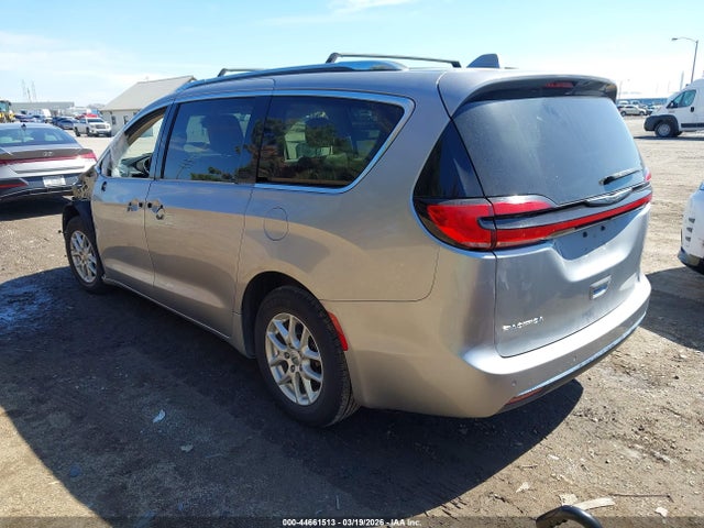 Chrysler Pacifica Touring L