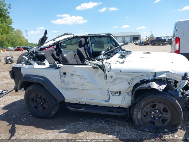 Jeep Wrangler Sport 4x4