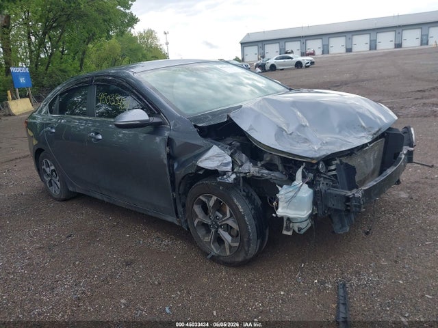 Salvage Kia Forte Image