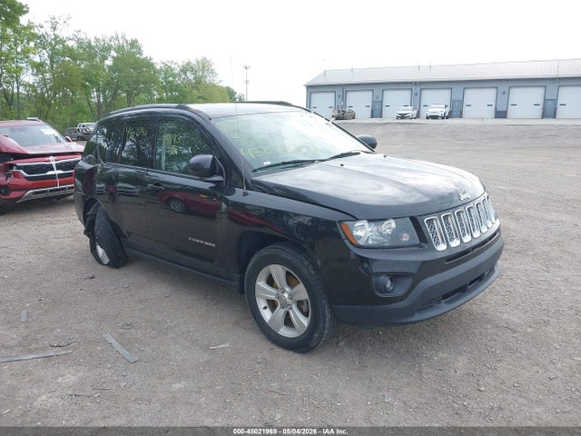 Salvage Jeep Compass Image