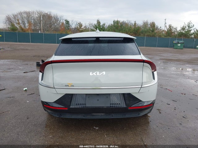Kia EV6 Wind
