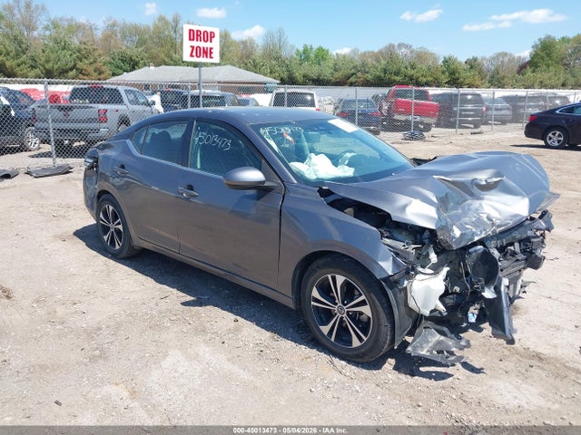Salvage Nissan Sentra Image