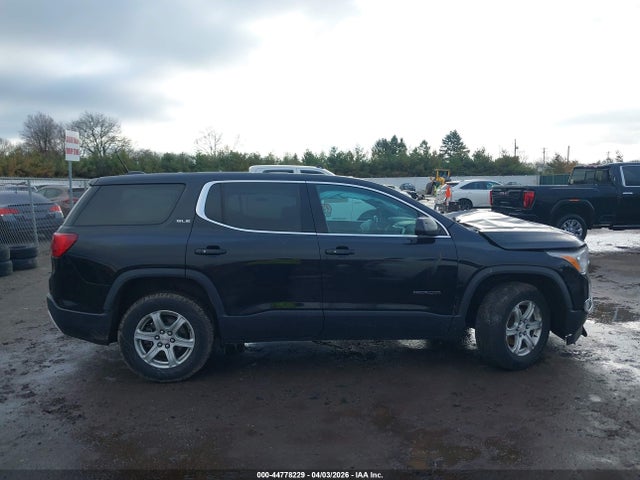 GMC Acadia Sle-1