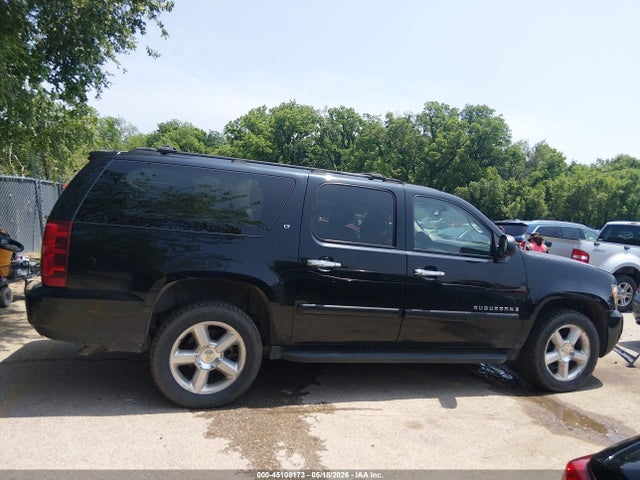 Chevrolet Suburban 1500 Lt