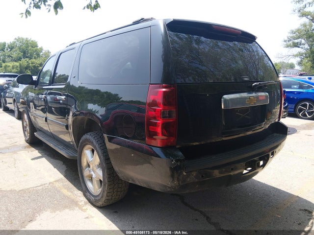 Chevrolet Suburban 1500 Lt