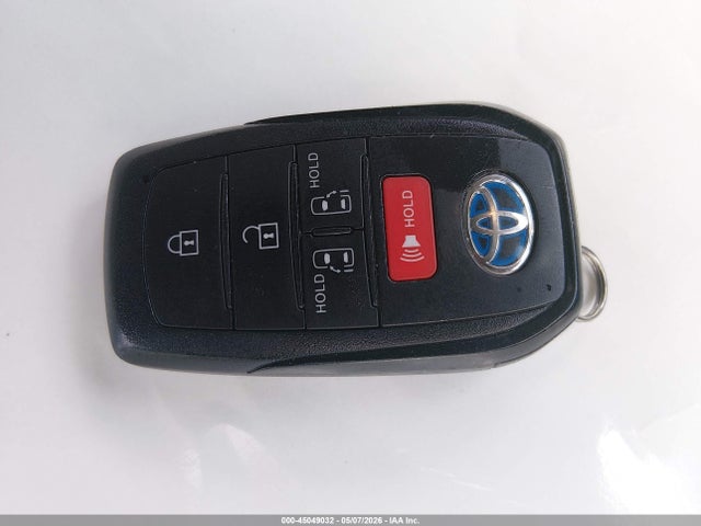 Toyota Sienna Le