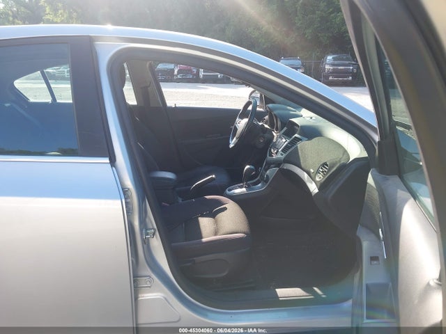 Chevrolet Cruze 1lt Auto
