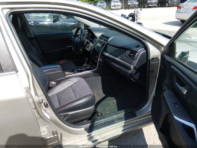 Toyota Camry Se