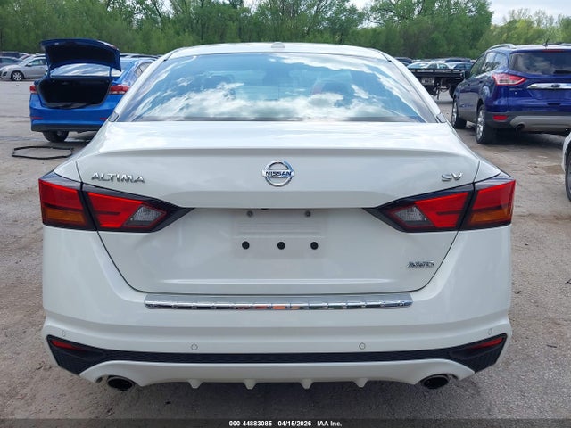 Nissan Altima Sv Intelligent Awd